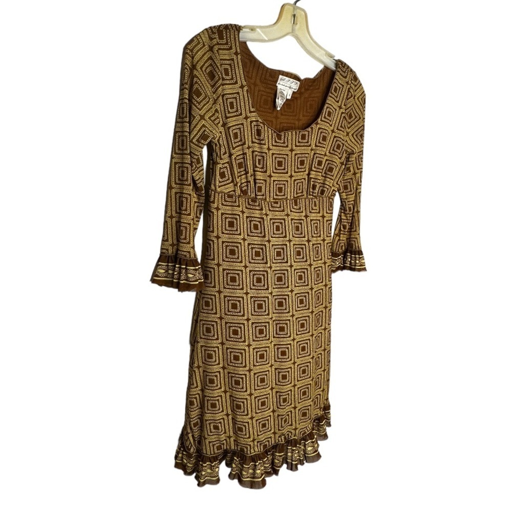 Max Studio Specialty Products Dress - Picture 5 of 7